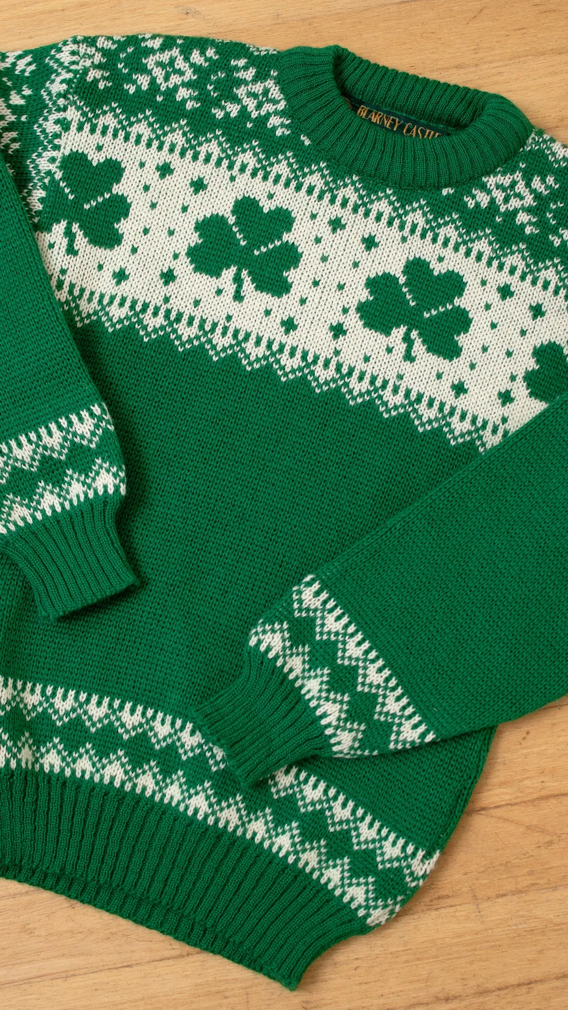 1970s Irish Clover Knit Wool Sweater | small/medium/large