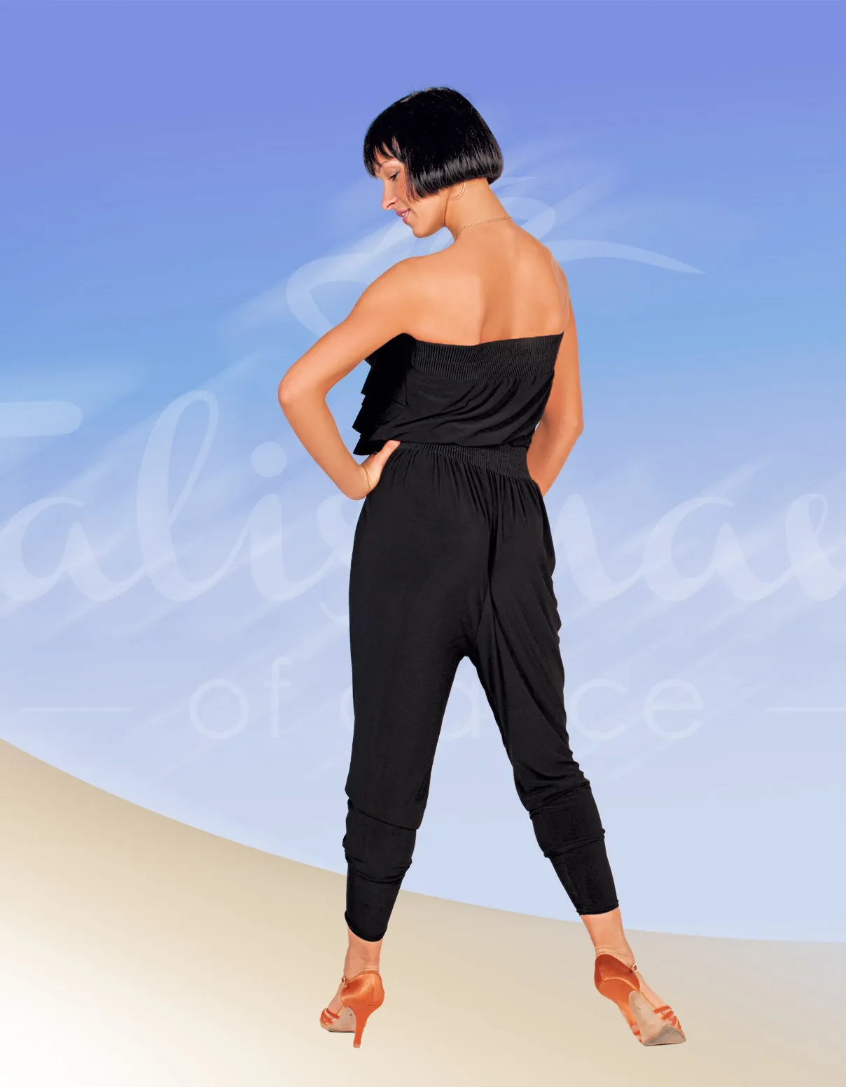 Jumpsuit for dancing with bare shoulders and flounces